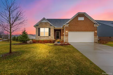 3995 Ashdale Way, Independence, MI 48348