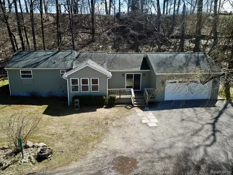 785 Little School Lot Lake Rd, Rose, MI 48442