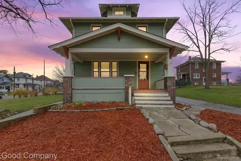 1312 University Ave, Flint, MI 48504