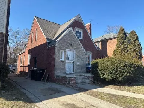 16295 Mendota St, Detroit, MI 48221