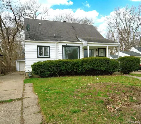 19909 Winston St, Detroit, MI 48219