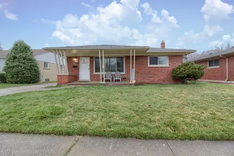 13501 Farley, Redford, MI 48239