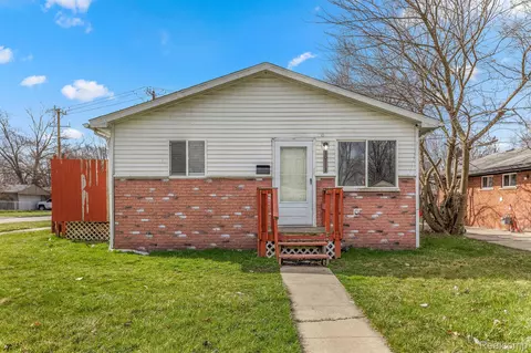 30113 Glenwood St, Inkster, MI 48141