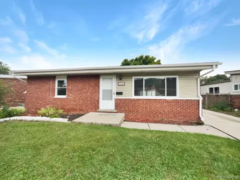 25648 Filmore St, Taylor, MI 48180