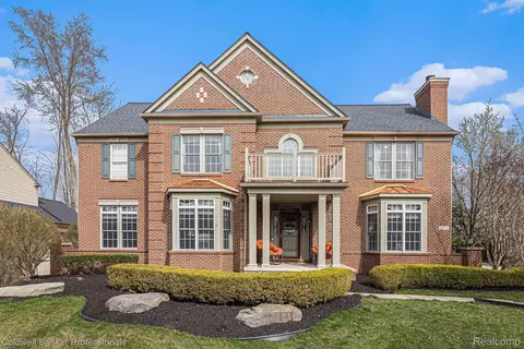 48520 Antique, Canton, MI 48187