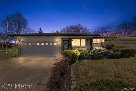 13514 Moray, Sterling Heights, MI 48312