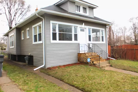 29 E Auburn St, Ecorse, MI 48229