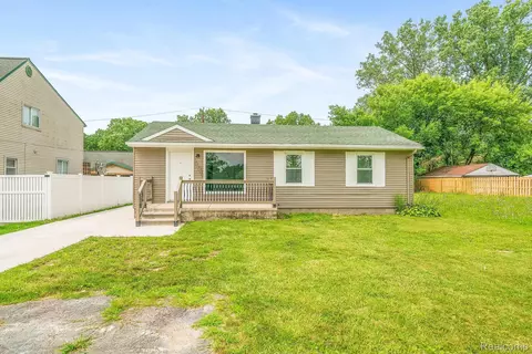 14236 Beech Daly Rd, Taylor, MI 48180