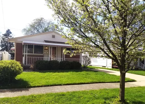7518 Campbell St, Taylor, MI 48180