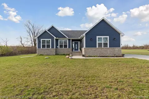 48035 Willis Rd, Belleville, MI 48111