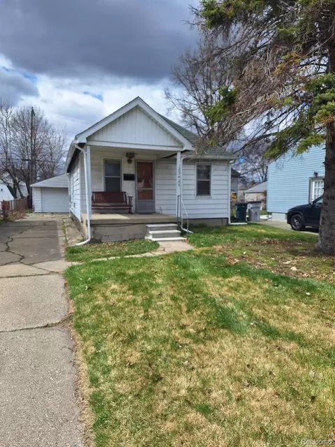 23425 Battelle Ave, Hazel Park, MI 48030