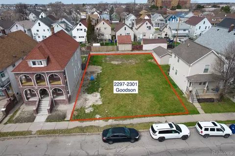 2297 Goodson St, Hamtramck, MI 48212