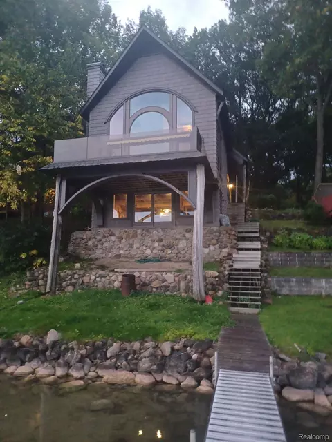9186 Beech Dr, Reading, MI 49274