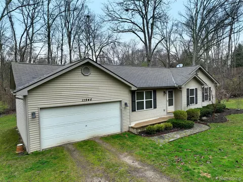 11548 Pulleyblank Dr, Putnam, MI 48169