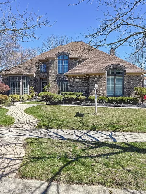 1945 Stonebridge Way, Canton, MI 48188