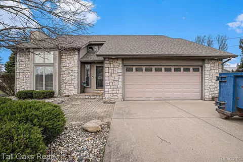 10980 Pagels Rd, Birch Run, MI 48415