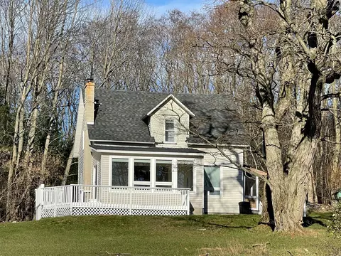 997 Airport Rd, Crystal Lake, MI 49635