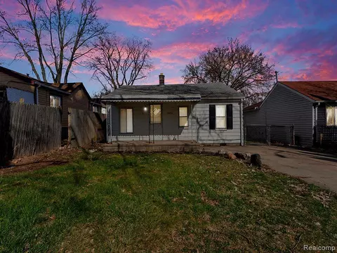 14451 Buck St, Taylor, MI 48180