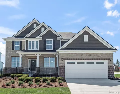 51100 Green Meadows Dr, Macomb, MI 48042