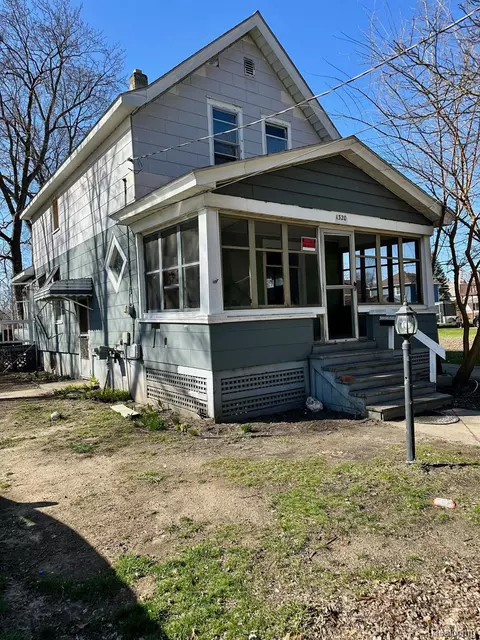 1320 Washington Ave, Flint, MI 48503