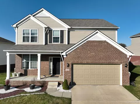 30087 Macintosh Ln, Lyon, MI 48165