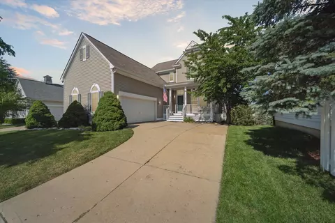1157 York Ave, Howell, MI 48843