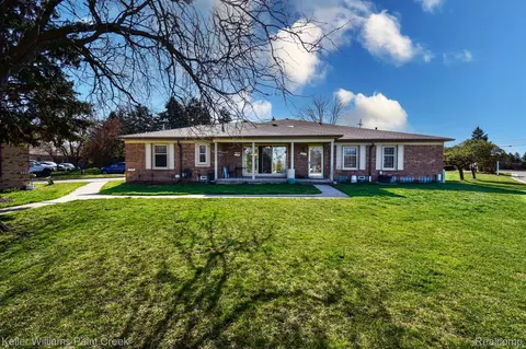 49116 Conway, Shelby Township, MI 48315