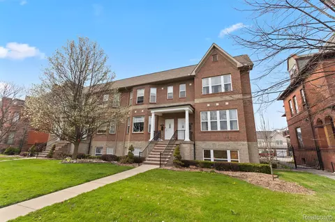 283 E Ferry St #4, Detroit, MI 48202