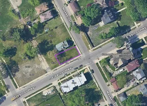 2403 Maxwell St, Detroit, MI 48214
