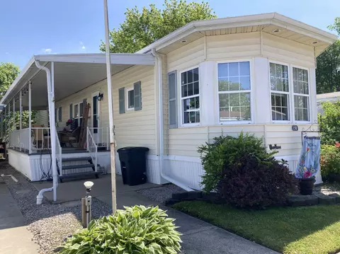 3333 Ravenswood Lot 150 Rd, Marysville, MI 48040