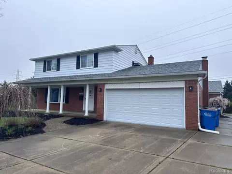 27825 Flanders Ave, Warren, MI 48088