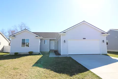 3121 Dahlia Dr, Burton, MI 48519