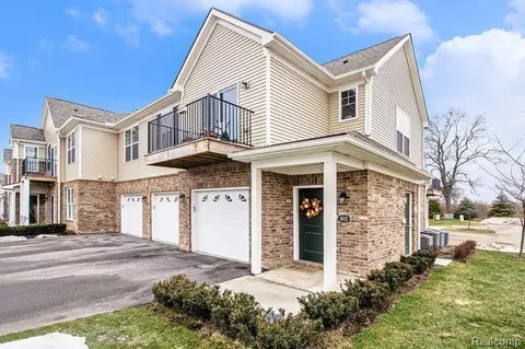9828 Ridge Run, Howell, MI 48843