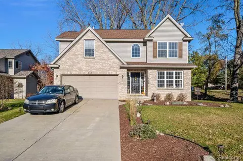 248 Pine Vly, Linden, MI 48451