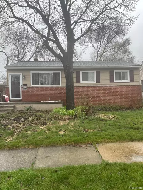 35023 Annapolis St, Wayne, MI 48184