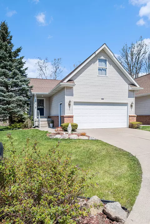 9034 Luea Ln, Swartz Creek, MI 48473