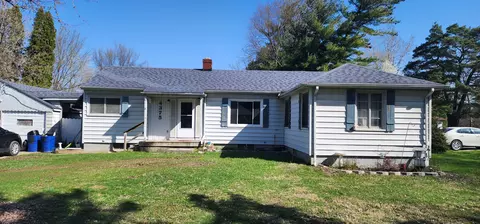 4375 Lapeer Rd, Burton, MI 48509