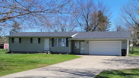 1558 Wade Dr, Mayfield, MI 48446