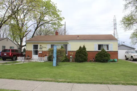 24430 Antoinette Ave, Warren, MI 48089