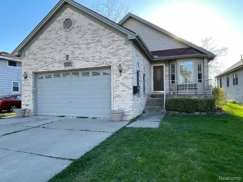 30443 Alger Blvd, Madison Heights, MI 48071