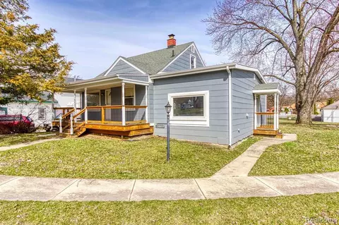 24804 Midland, Redford, MI 48239