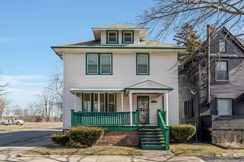 2256 Fischer St, Detroit, MI 48214