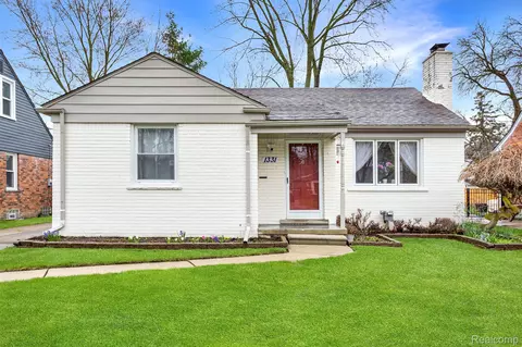 1331 Smith Ave, Royal Oak, MI 48073