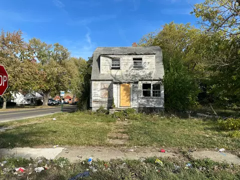 7846 Greenview Ave, Detroit, MI 48228