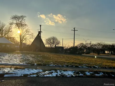 3409 Tillman St, Detroit, MI 48208