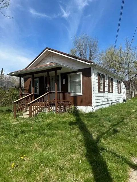 1202 Markham St, Flint, MI 48507 photo 1