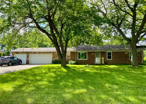 2412 Ashford Blvd, Flint, MI 48433