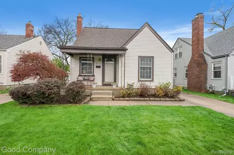 812 Columbia Rd, Berkley, MI 48072