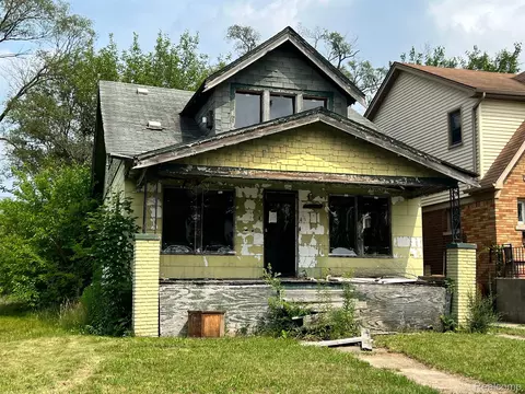 15480 Woodingham Dr, Detroit, MI 48238
