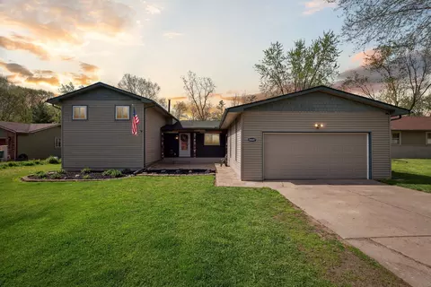 36607 Huron River Dr, Huron, MI 48164